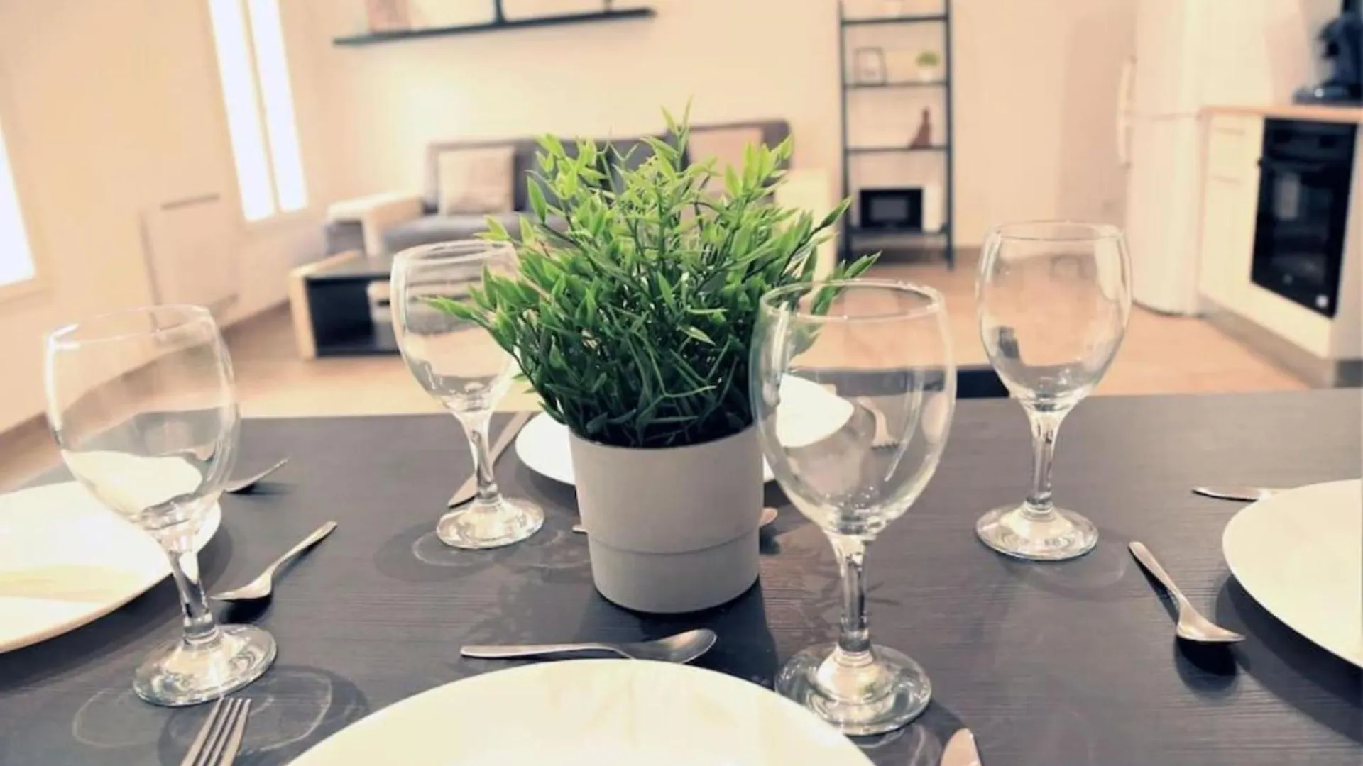 Cosy Bright Apartment In The Heart Of Marseille France